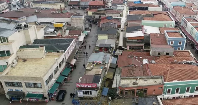 Başkan Alemdar, Tarihi Uzunçarşı için müjdeli haberi paylaştı!