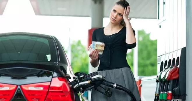 Benzine 7, Motorine 14 Kuruş Zam Geldi