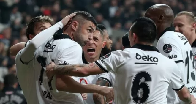 Beşiktaş galibiyete son dakika golüyle uzandı
