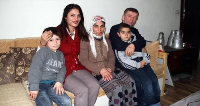 Beslenme çantasız okula gelen öğrenci sıcak yuvaya kavuştu