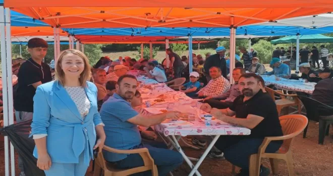 Bilecik Pazaryeri’nde yağmur ve şükür duaları birlikte yükseldi