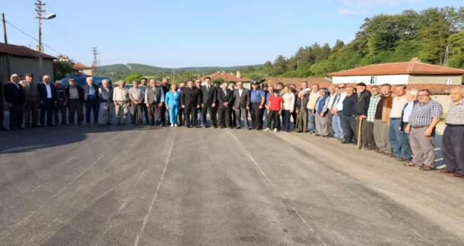 Bilecik’te sezonun ilk asfaltı Sarıdayı Köyü’ne