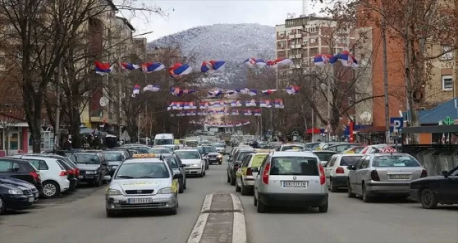 Bir kıvılcımın bile yangın çıkarabileceği 'bölünmüş şehir': Mitrovitsa