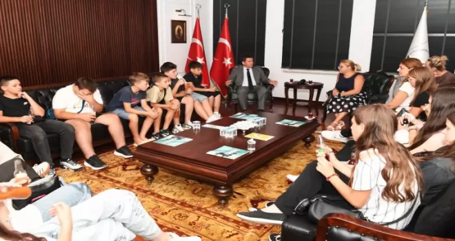 Bosnalı öğrencilerden Erkan Aydın’a ziyaret