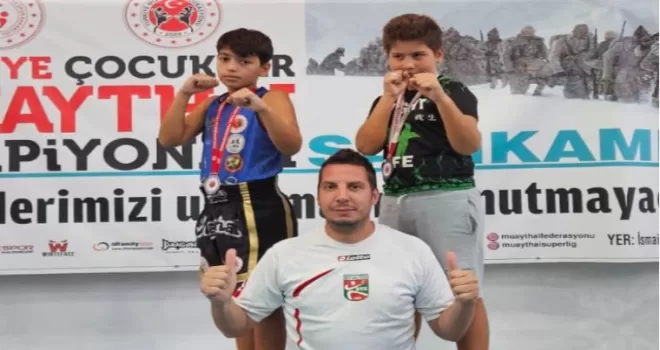 Bostanlıspor’a Kars’tan 2 madalya geldi