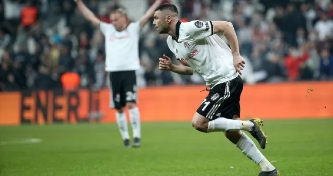Burak Yılmaz Beşiktaş'taki ikinci döneminde parlıyor