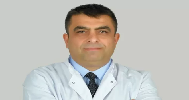 Bursa’da 2 yaşındaki bebeğin böbreğindeki taşa başarılı operasyon