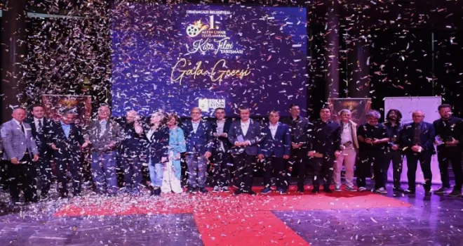 Bursa’da ’Altın Çınar Kısa Film Yarışması’nda ödüller sahiplerini buldu