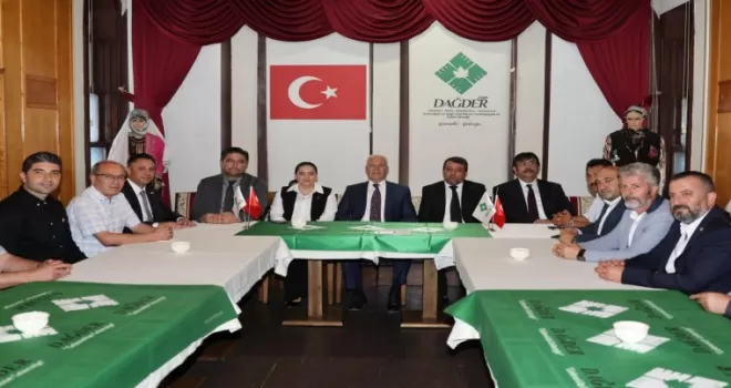 Bursa’da Başkan Bozbey’den gençlere güvence