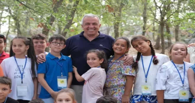 Bursa’da Başkan Özdemir’den yaz okulu ziyareti