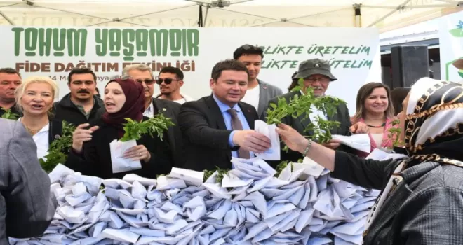 Bursa’da Osmangazi Belediyesi’nden ücretsiz fide dağıtımı
