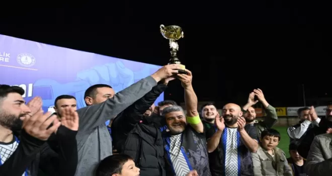 Bursa Gemlik’te Emek Turnuvası’nın şampiyonu Çimtaş oldu