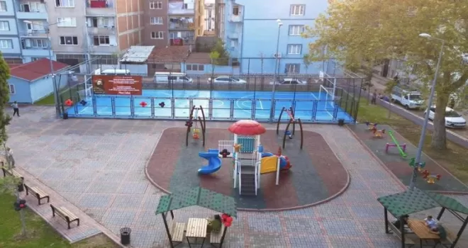 Bursa İnegöl’de ’Adem Yaşari Parkı’na coşkulu açılış