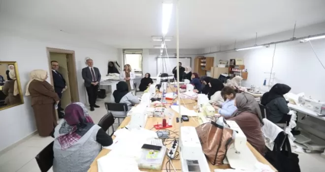 Bursa İnegöl’de Başkan Taban’dan İnesmek kursiyerlerine ziyaret