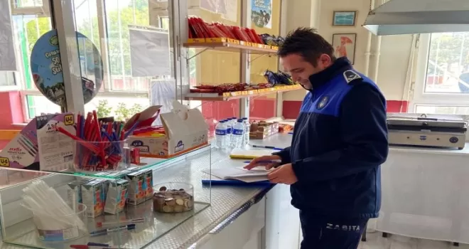 Bursa İnegöl Zabıtası’ndan okul kantinlerine sıkı denetim