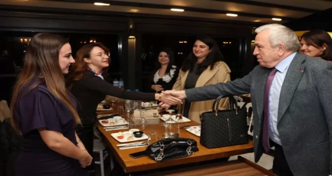 Bursa Nilüfer Belediyesi’nden öğretmenlere vefa