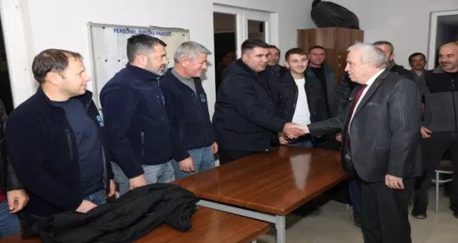 Bursa Nilüfer’de Başkan Şadi Özdemir’den karla mücadele ekiplerine teşekkür