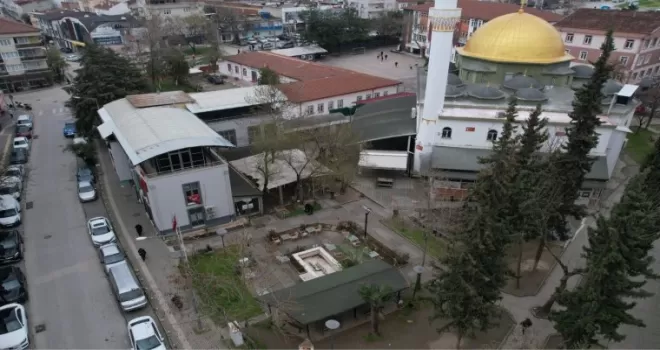 Bursa Nilüfer’de İhsaniye Eski Köy Meydanı’na modern dokunuş