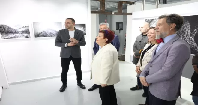 Bursa Nilüfer’de “Yerle Gök Arasında” sergisi kapılarını açtı