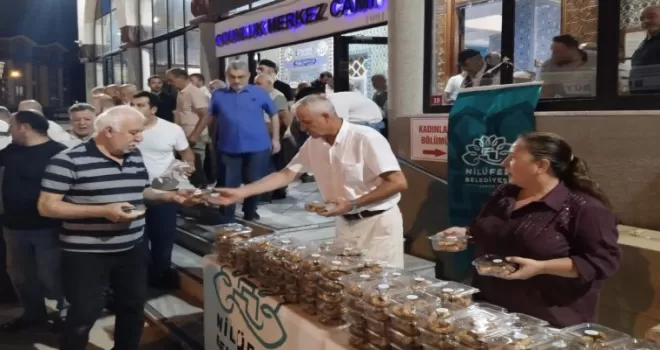 Bursa Nilüfer’den kandil simidi ikramı