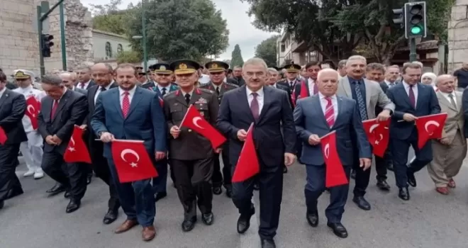 Bursa’nın düşman işgalinden kurtuluşunun 102’nci yılı coşkuyla kutlandı