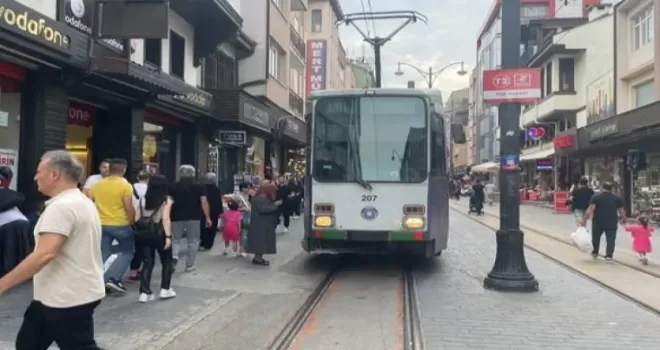 Bursa’nın incisi Cumhuriyet Caddesi
