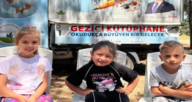 Bursa Osmangazi’de gezici kütüphane çocukları masallar ile buluşturdu