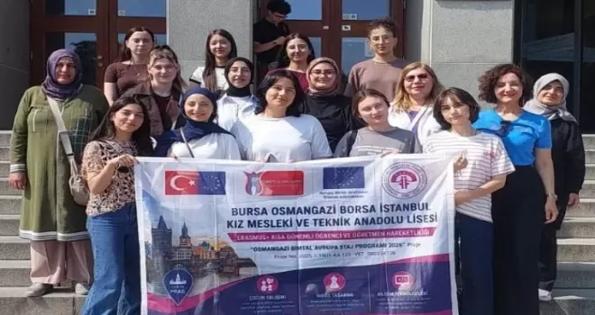 Bursa Osmangazi’de liseli öğrencilerden Prag stajı