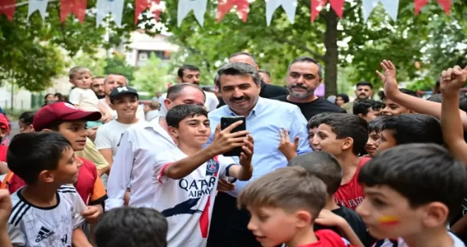 Bursa Yıldırım’da çocukların neşesi sokağa taştı