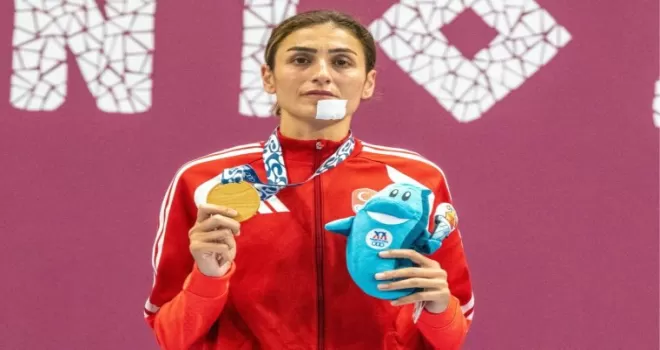 Bursa Yıldırım’ın altın kızı zirvede