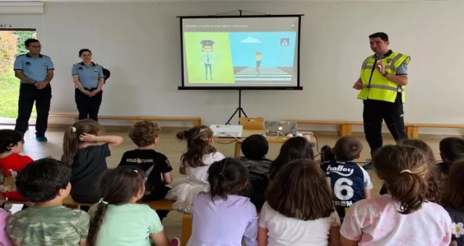 Bursa Zabıtası’ndan çocuklara trafik eğitimi