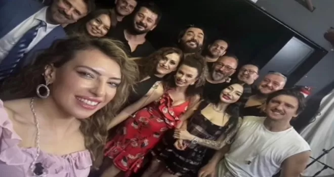 Bursalı sanatçılar ’iyilik için’ birlikte sahne aldı