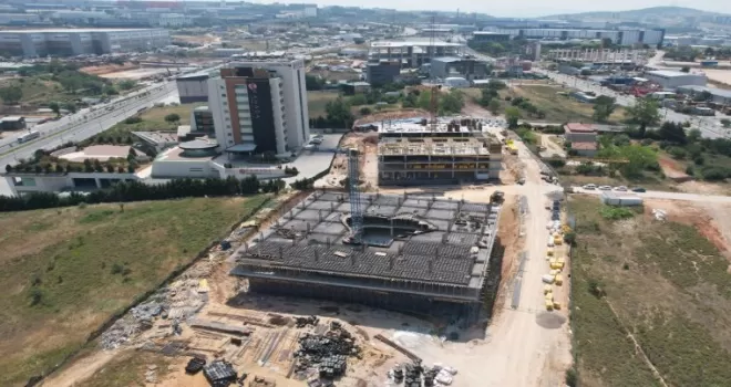 Çayırova Spor Lisesi’nde çalışmalar tüm hızıyla sürüyor
