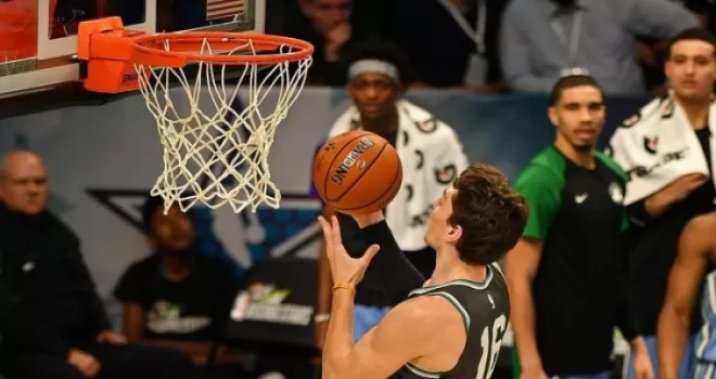 Cedi Osman'dan 21 sayı