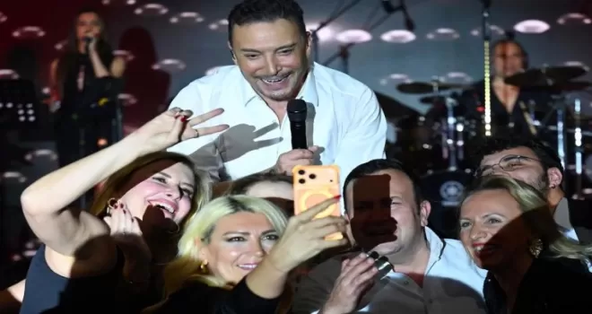 Cenk Eren, müzikte 30. yılını Bostancı’da kutlayacak