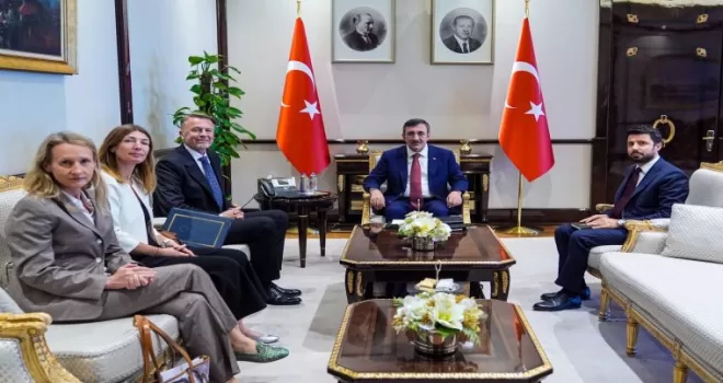 Cevdet Yılmaz, 4 ülkenin büyükelçisini ağırladı