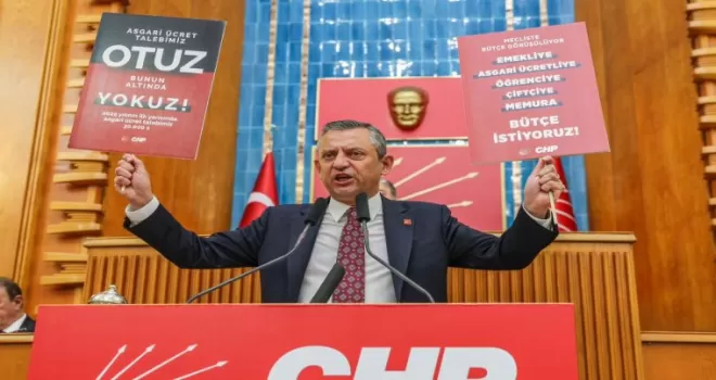 CHP’li Özel’den ’30 bin TL’ mücadelesi... “Talebimiz 30 altında yokuz!“