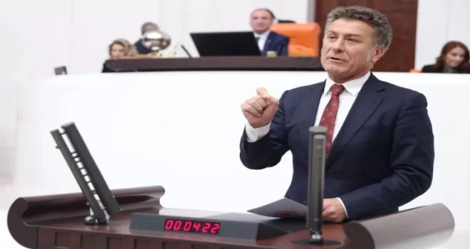 CHP’li Sarıbal: Görme ve işitme engelliler teknolojiye bastonla mı erişecek?