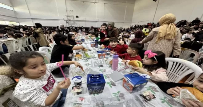 Çorum Belediyesi’nden çocuklara özel tekne orucu iftarı