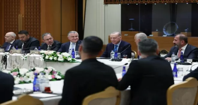 Cumhurbaşkanı Erdoğan’dan Süper Lig’e yükselen takımlara tebrik