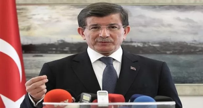 Davutoğlu'ndan yeni anayasa ile ilgili açıklamalar