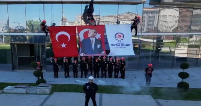 Denizli’de nefes kesen gösteri