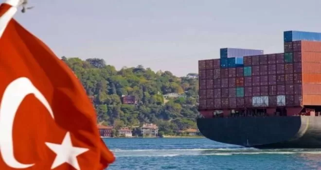 Dış ticarette denge zayıfladı! İhracat geriledi, ithalat yatay seyretti