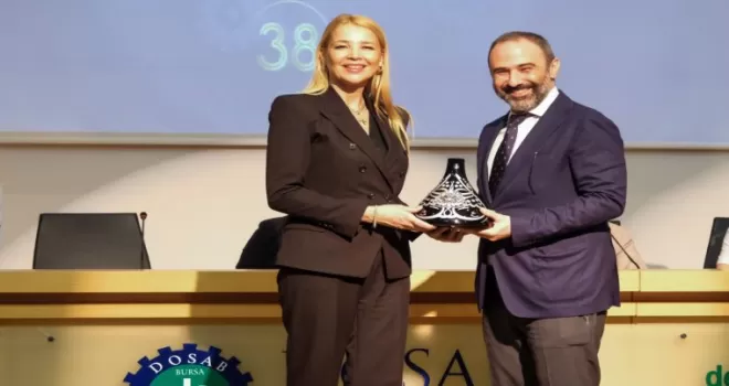 DOSABSİAD’da bayrak Onur Kutlualp’te