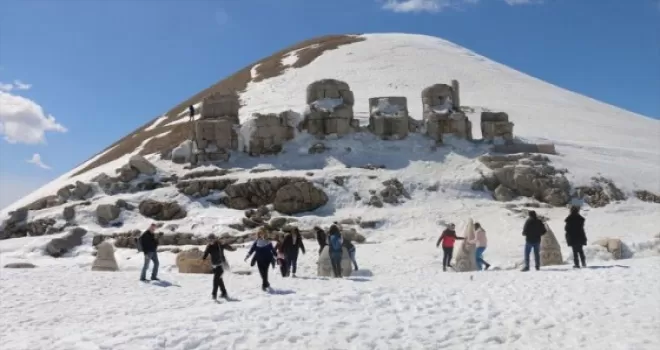 'Dünya mirası' Nemrut sezonu açtı