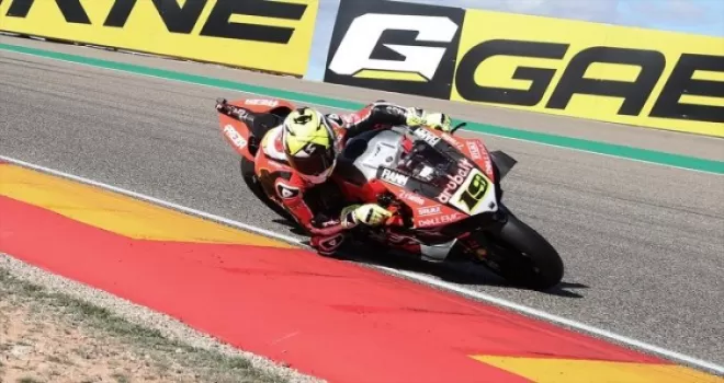 Dünya Superbike Şampiyonası'nda zafer Bautista'nın