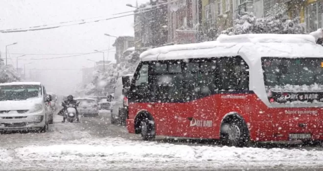 Düzce’de eğitime kar molası