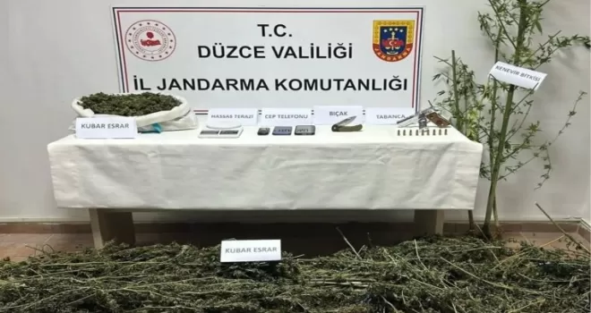 Düzce’de uyuşturucuya 2 gözaltı!