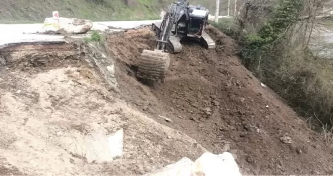 Düzce Yığılca’da heyelan bölgesinde çalışmalar sürüyor