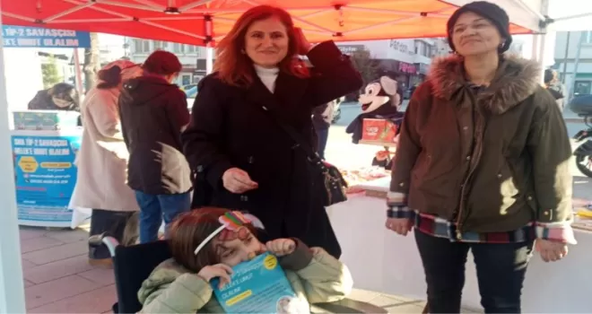 Edirne Keşan’da gönüllü öğretmenlerden SMA hastası Melek’e destek